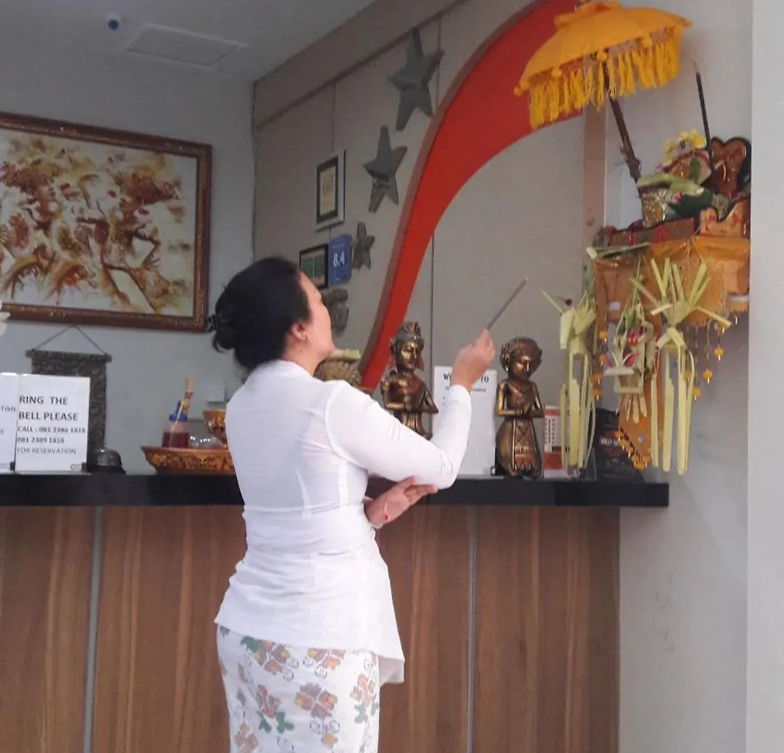 The Agung Residence Seminyak 2*,