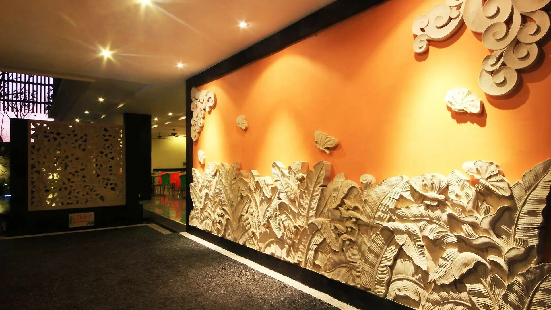 The Agung Residence Seminyak 2*,